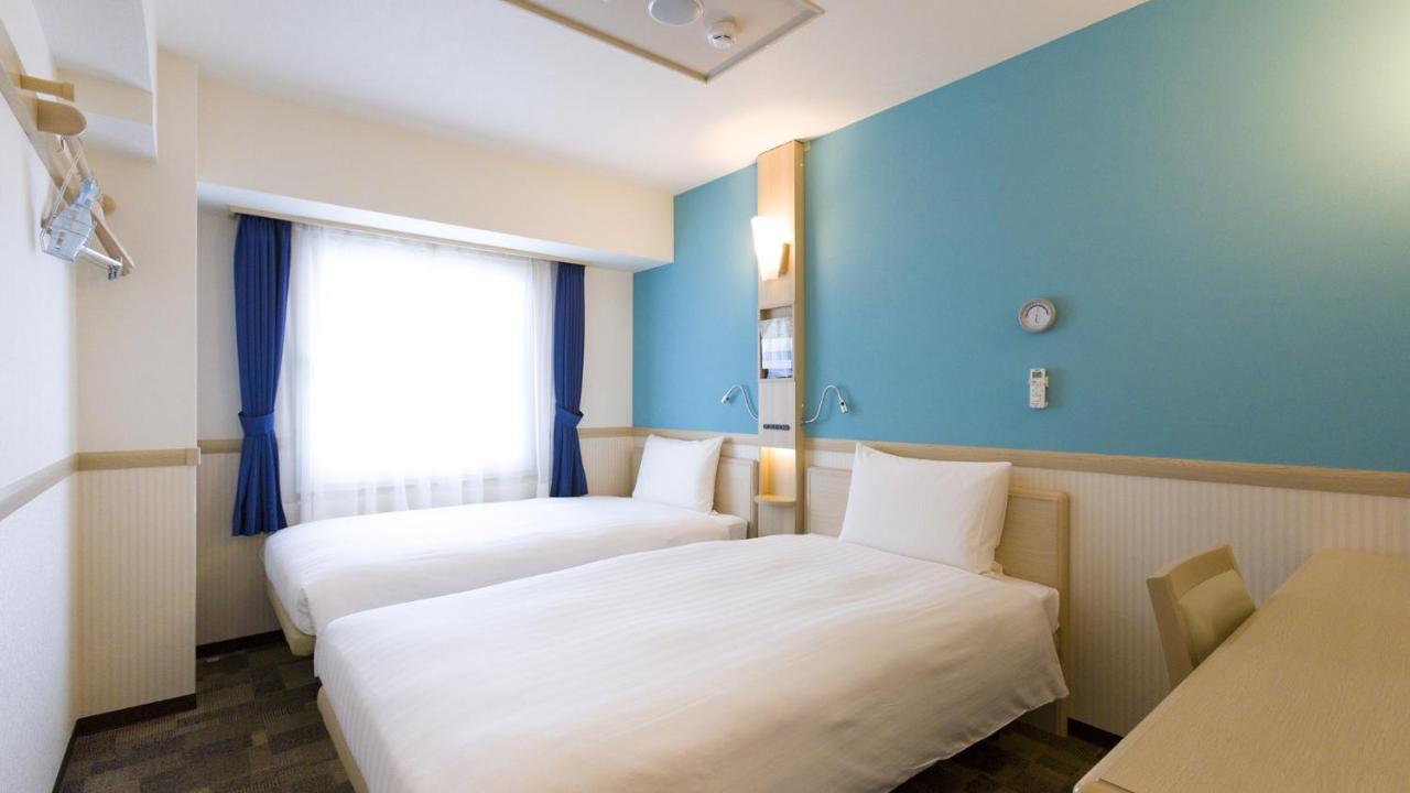 Toyoko Inn Nagareyama-Otakanomori Ekimae Bagian luar foto